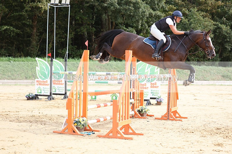 3E7A4606 - Class 9: Senior 1.30m open