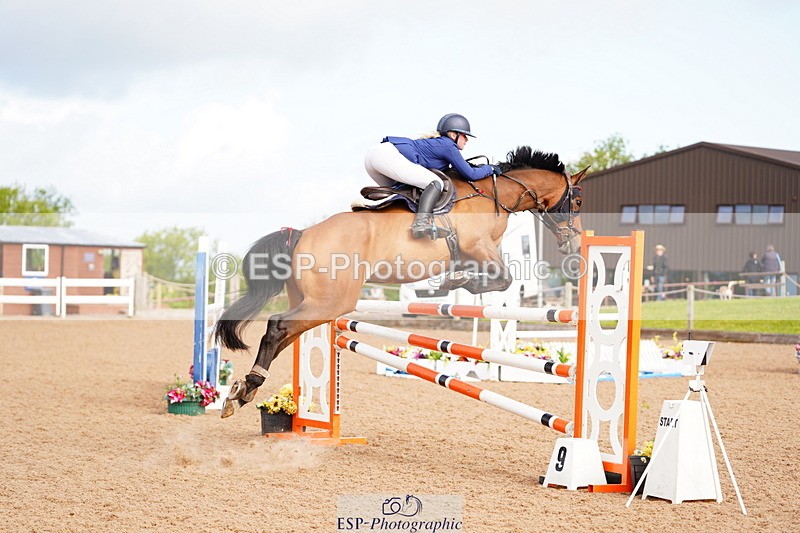 240526A-091356-07043 - Cls 30 Snr 1.20m Open