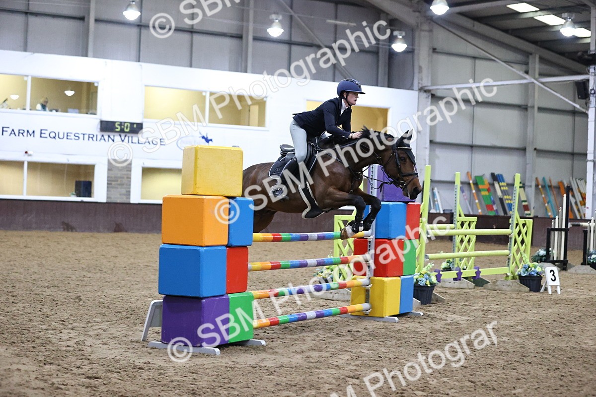 SBM_002095 - Class 4 - Senior Newcomers - 1.10m Open