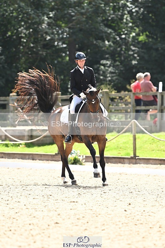 240811-144046-06541 - 221-Mark.Forrest-Fidel.Von.Singing