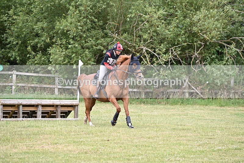 WJ6_6671 - 60cm XC Time 10:17 to 10:49