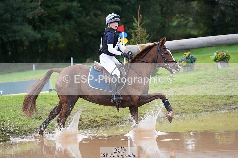 231021-161726-20698 - 564-JANA.DE.CAVAIGNAC-Rosie.Kendall-SC+XC