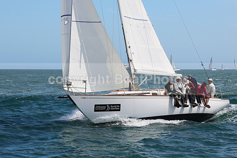 150627 GBR23806 WT7A8281_I - ROUND THE ISLAND RACE - SATURDAY 27th JUNE 2015