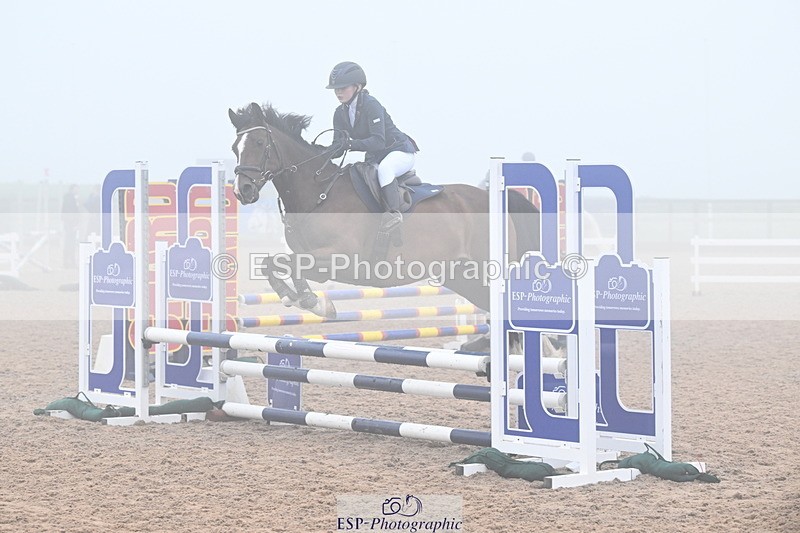 240907A-091818-00081 - Cls 1 Pony Intro 70cm