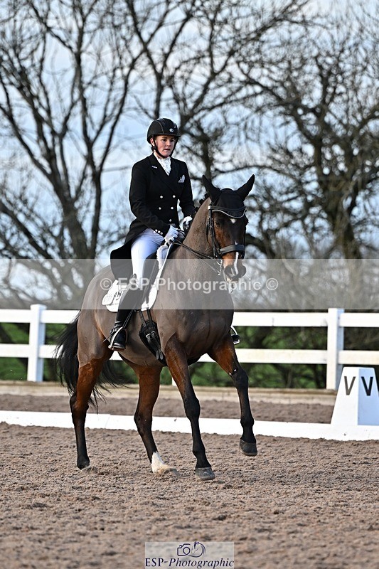 241214-150109-03051 - 160-Shelly.Smit-Sharp.Sharp