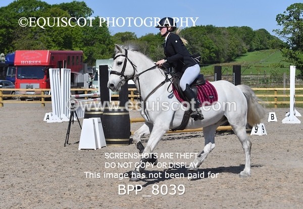 BPP_8039 - CLASS 3 Senior BritiNovice/ 90cm Open