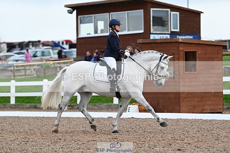 240218A-132608-07848 - 197-Pru.McNulty-Cnoc.an.noinin.Clover