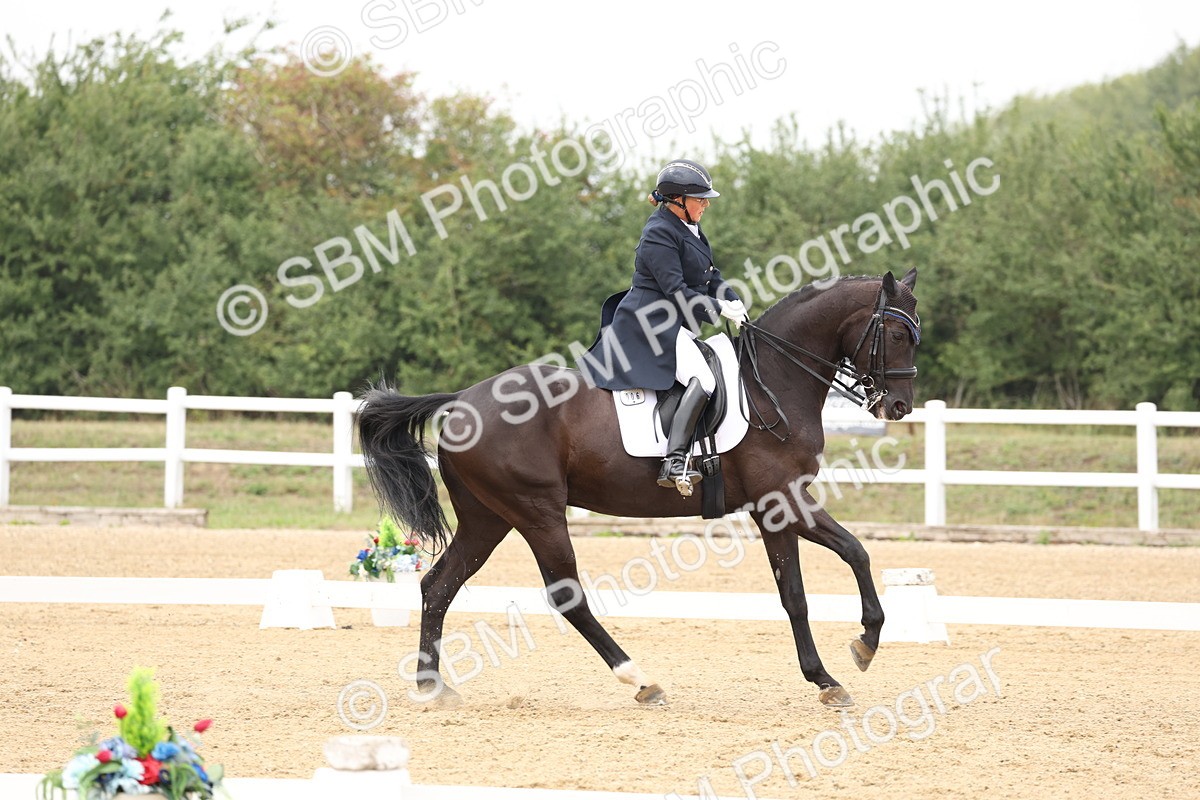 SBM_008139 - Class 10 - FEI INT I - 16.10-16.50