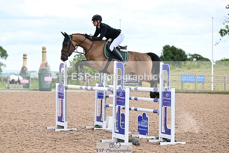 240608A-142102-02731 - Cls 5 Snr Foxhunter and 1.20m Open