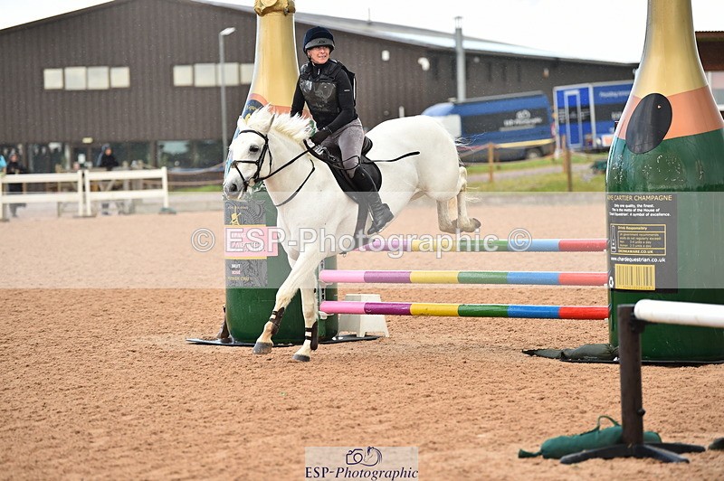 231105A-125024-00911 - 90cm