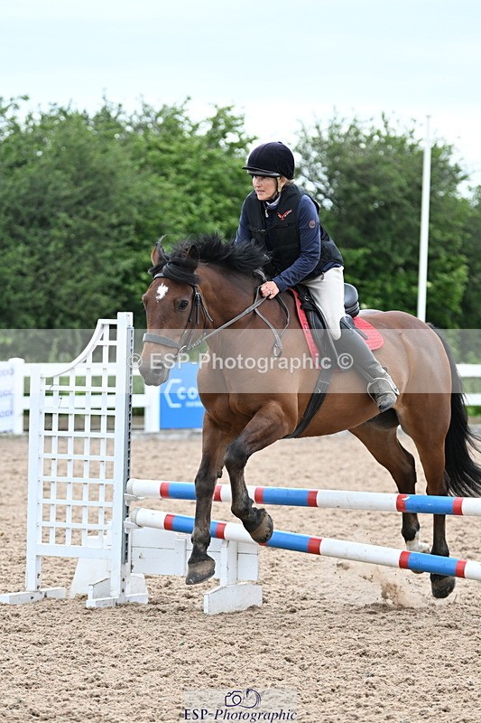 240611A-165406-00338 - 70cm