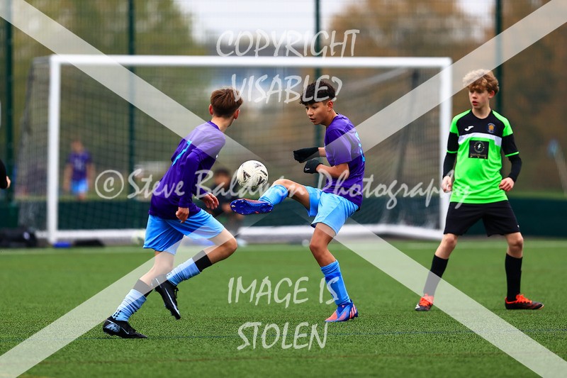 1DX30181 - 2025-10-12 FC Abbey Meads U14 Orange V Kingsdown Lions U14