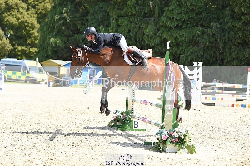 230528-114258-15344 - 371-JERPOINT_ECLIPSE-Max_Gordon-SUNTrotUp+SJ