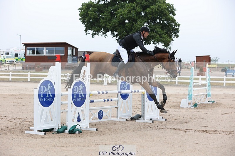 250717-090639-03393 - Cls 9, 1 Star Bronze Tour