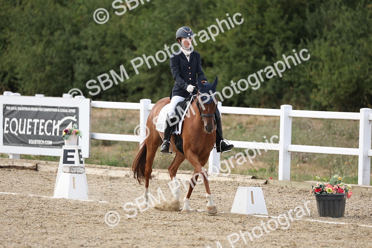 SBM_015764 - Class 6 - E5 Silver 15.54.16.58