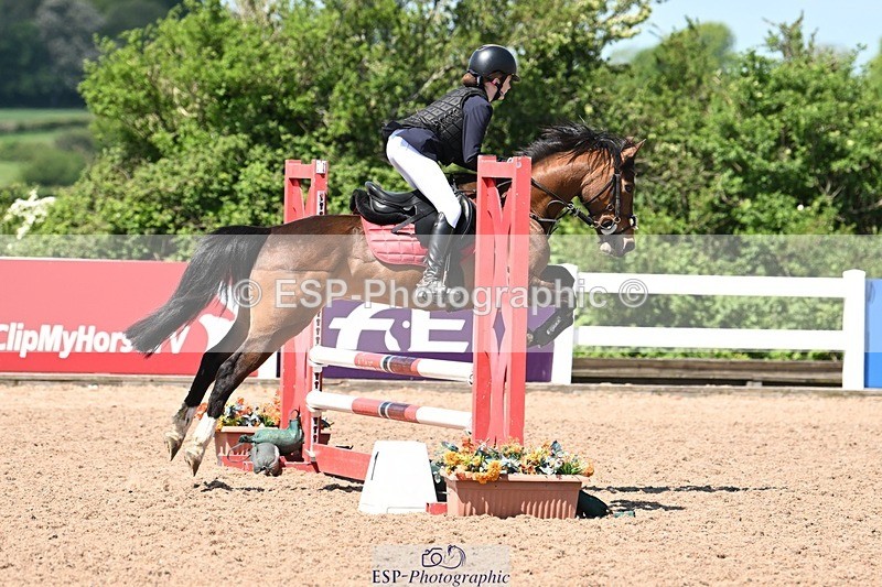 250504-120739-03090 - Cls 17+18 Club and Schools 80cm