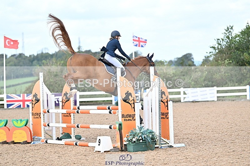 241005A-113930-03487 - SAT Cls 17 95cm Amateur Quali
