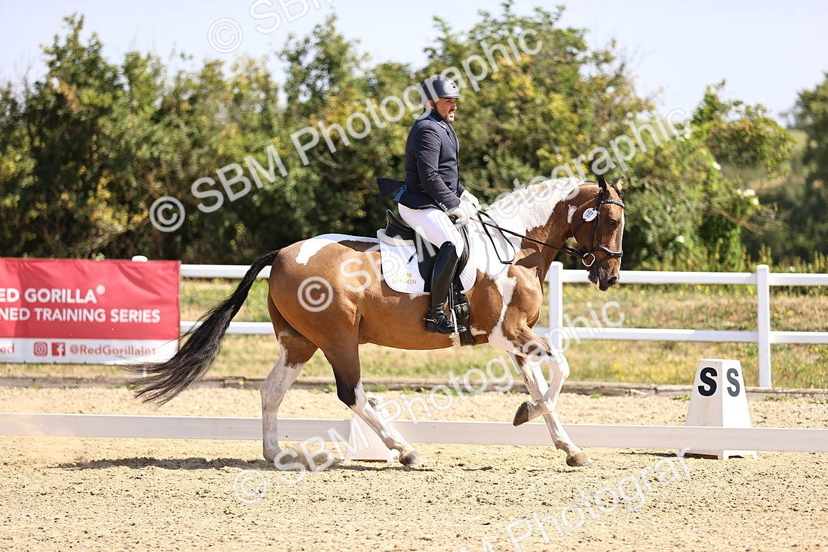 SBM_009310 - Novice 5 - 9.50-10.53