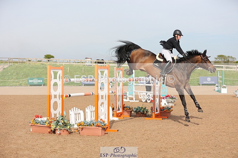 240511A-172506-15356 - Cls 38 National 1.40m Open