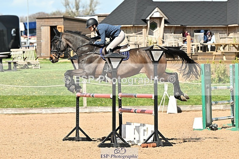 250416-151641-01665 - Cls 6 Foxhunter and 1.20m