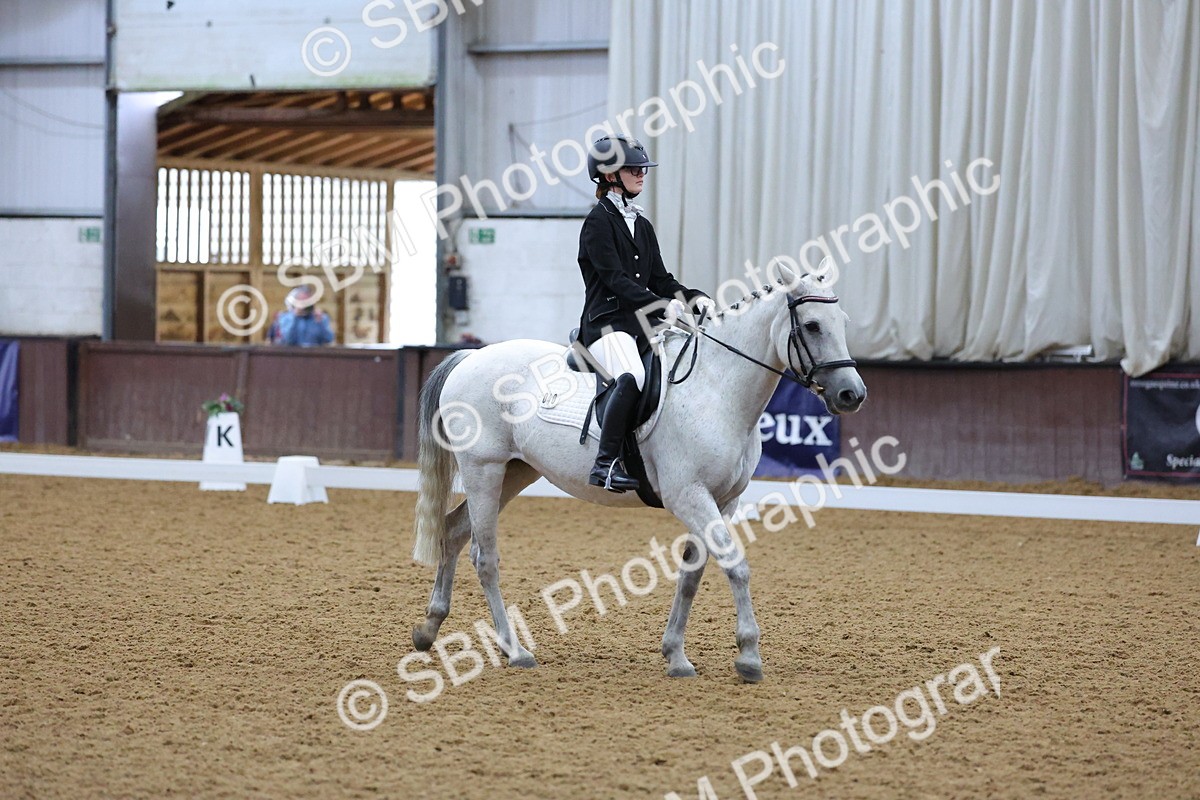 SBM_000111 - Class 2 - Intro 3 Championship - 8.51-9.47