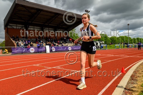 Natopener26-818207 - Track Female