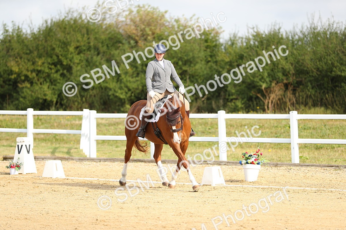 SBM_015458 - Class 14 - Novice 23 - 9.05-10.08