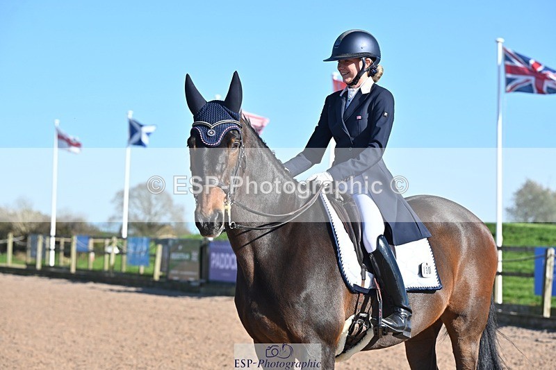 250405-153838-11813 - Cls 28 Young Riders Team