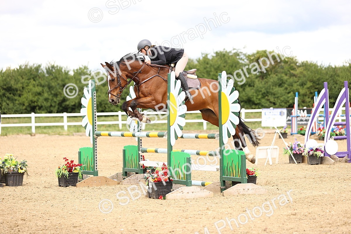 SBM_007299 - Class 18 - Senior 1.05m