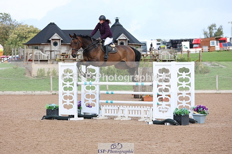 250911-121148-01368 - Cls 3 Snr Foxhunter