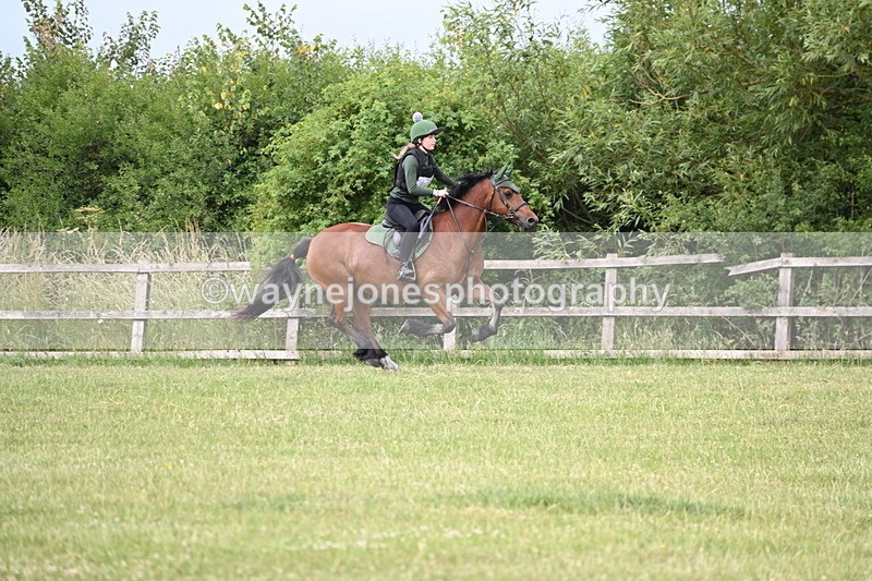 WJ6_6473 - 60cm XC Time 10:17 to 10:49