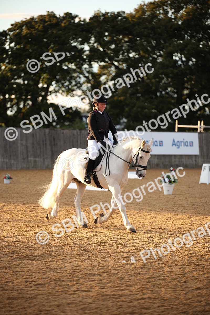 SBM_13332 - D3 Small  Tour Championship Intro A