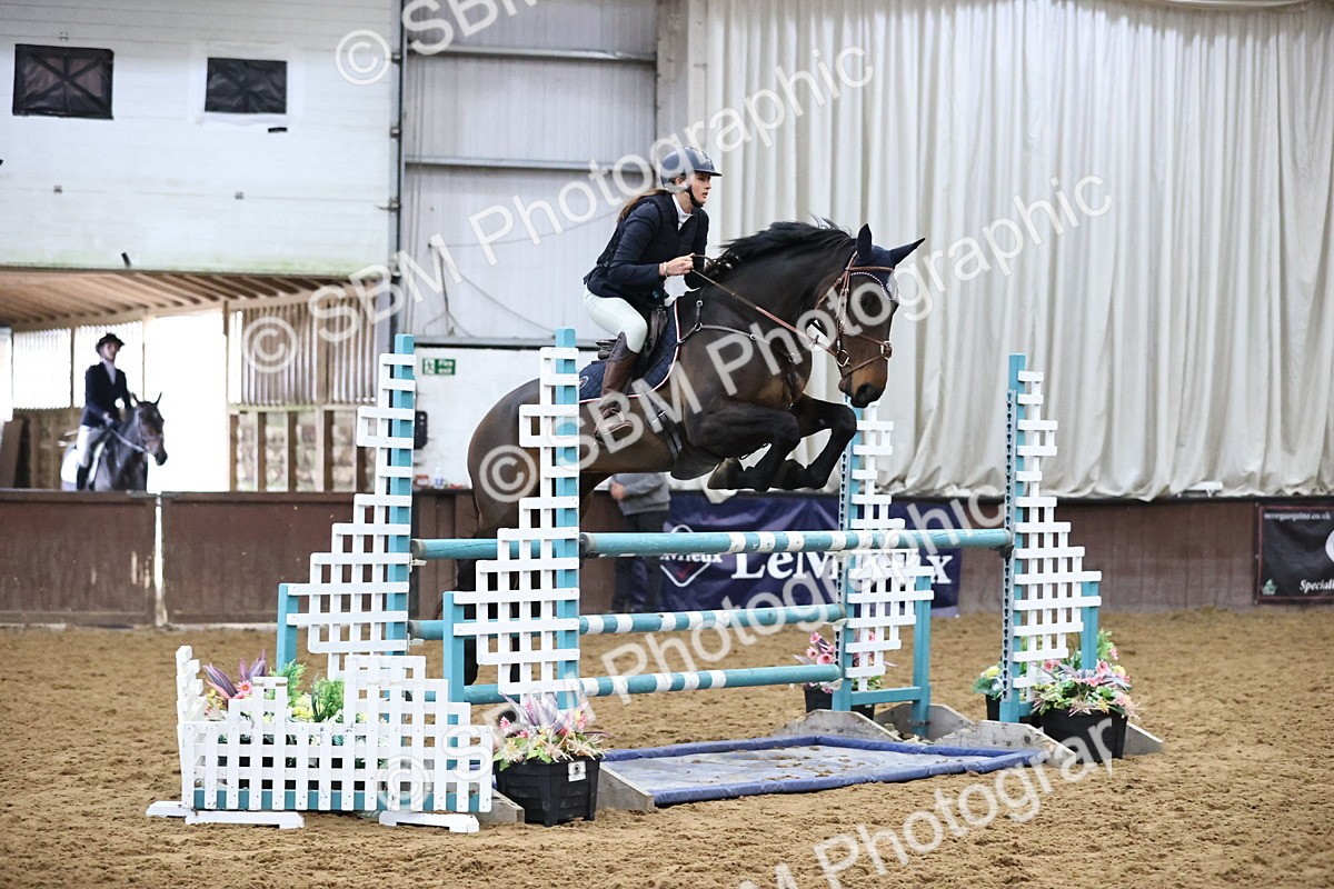 SBM_007305 - Class 19 - Senior Newcomers 1.10m