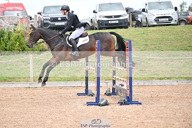 250831-110821-06816 - J-461-Aaron.Millar