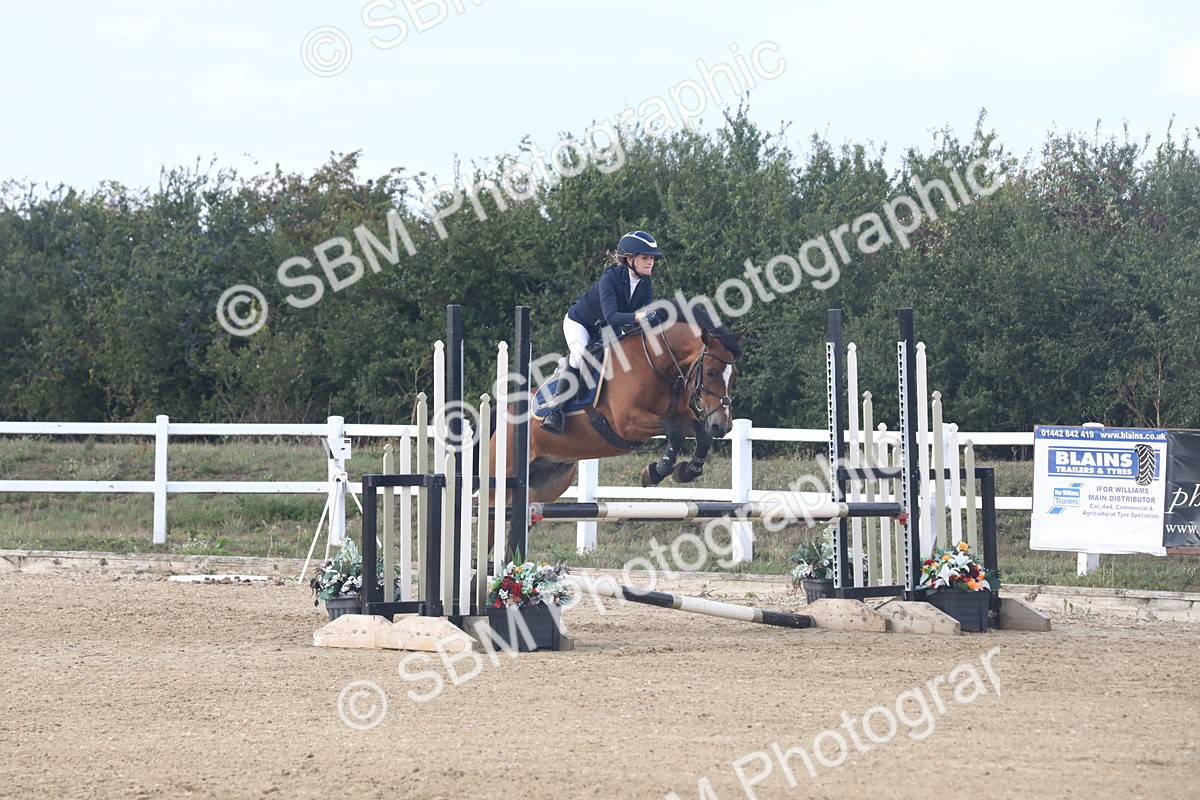 SBM_008068 - Class 12 - 90cm Champs