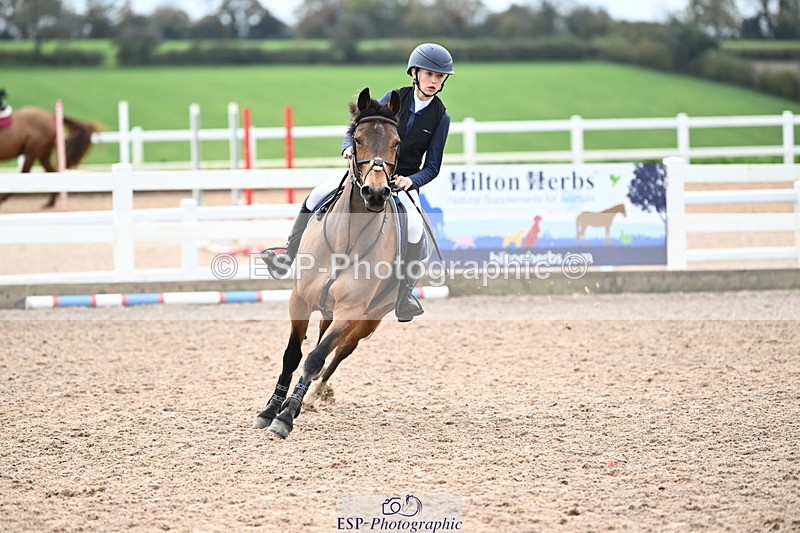 231118A-104408-01491 - Cls 5 Discovery & 90cm Open