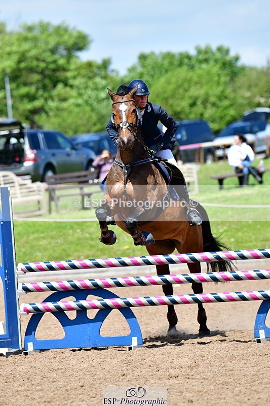 240525A-140859-06350 - Cls 24 1.05m National Am Qualifier