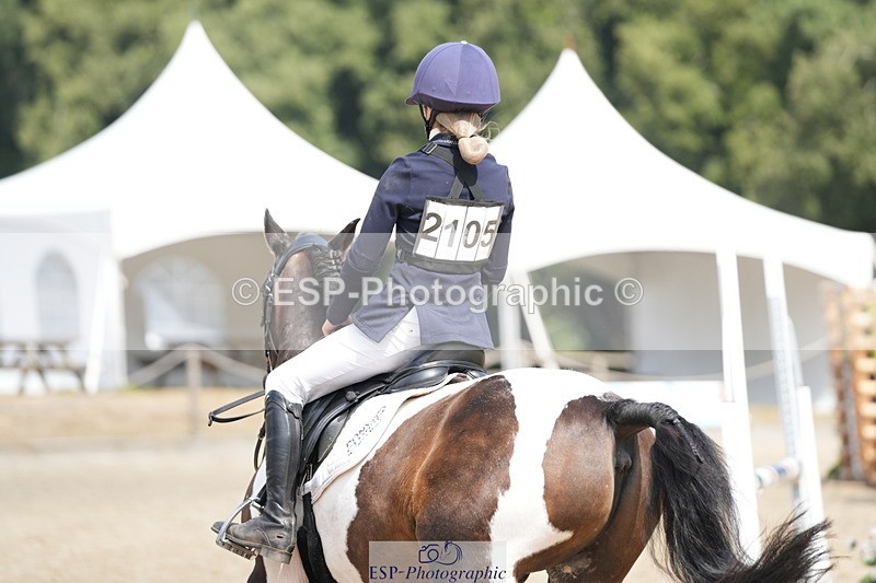 250824A-132835-37514 - 2105-Annabelle.Blight-Mr.Parkroe.Sammy