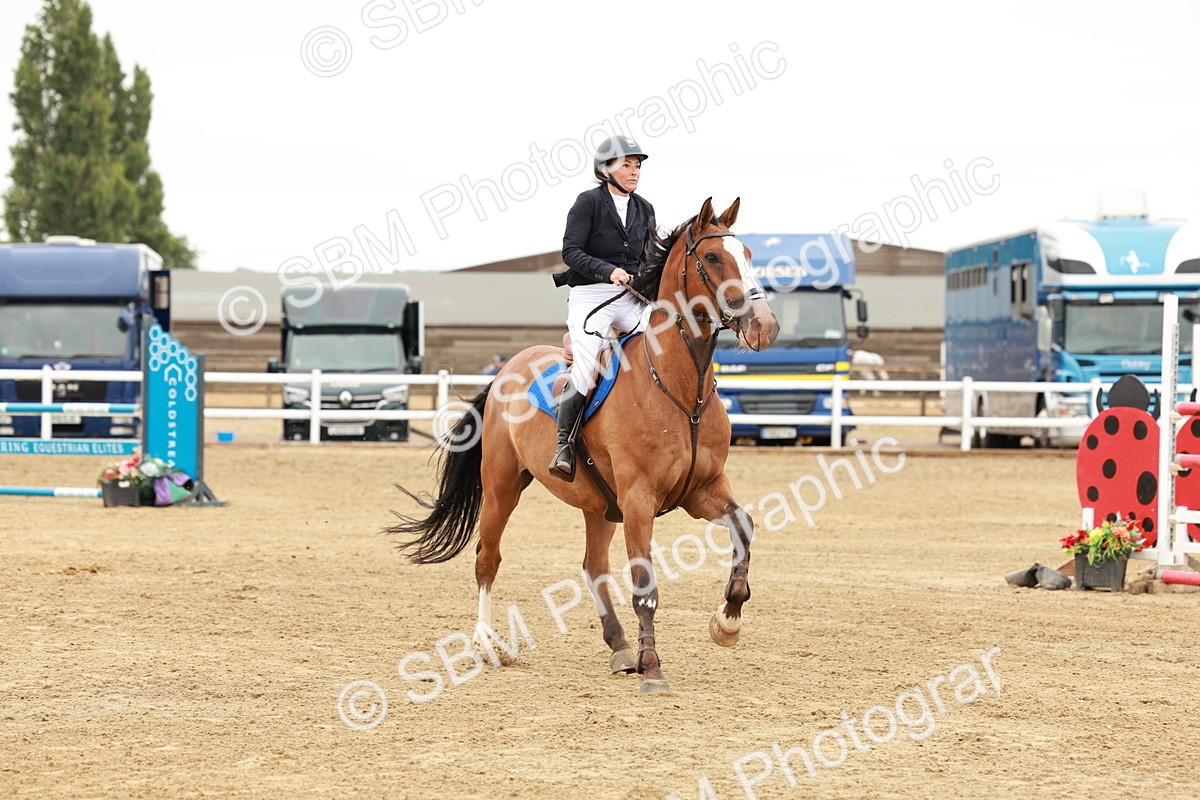 SBM_016722 - Class 20 - Senior Newcomers - 1.10m
