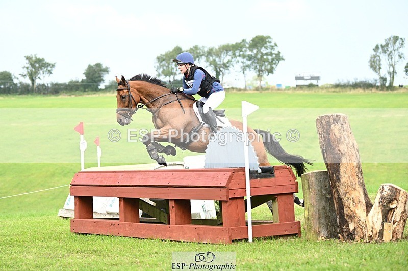 240831A-111211-00823 - 106-Issy.Colwell-DANNYSTORY