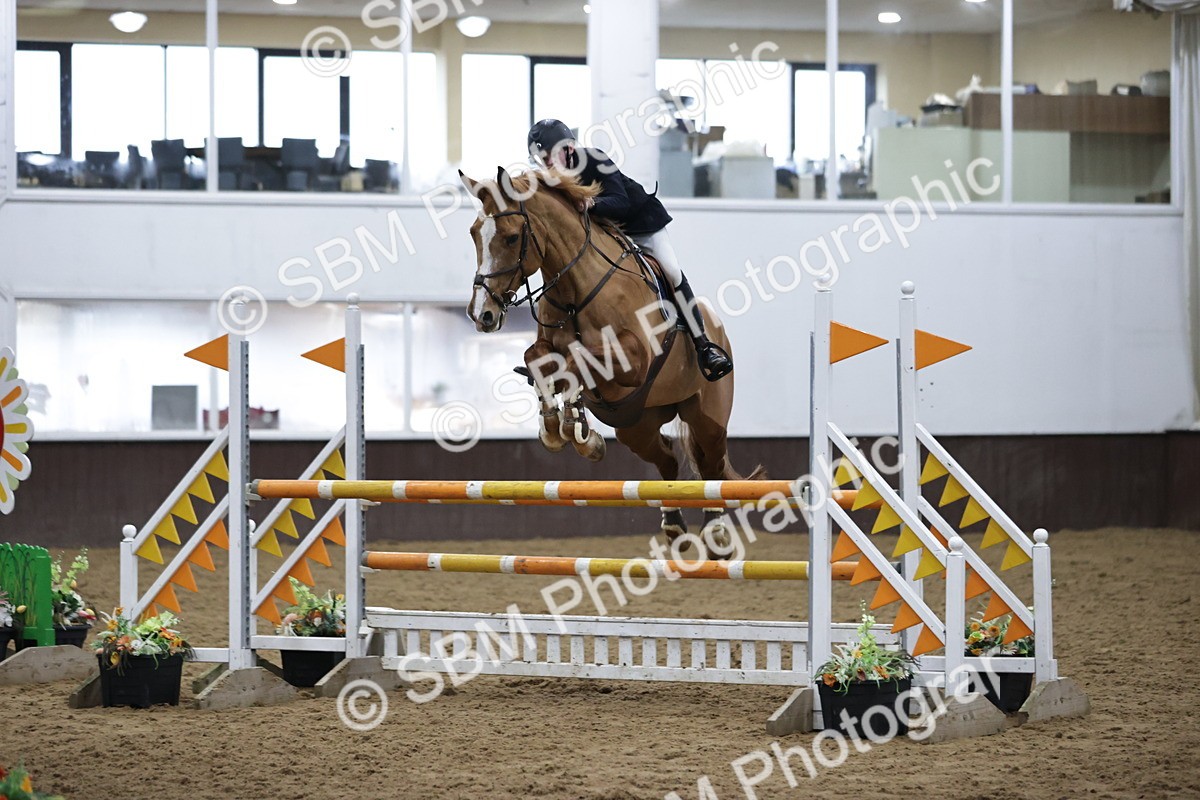 SBM_001326 - Class 4 - Senior Newcomers/ 1.10m Open