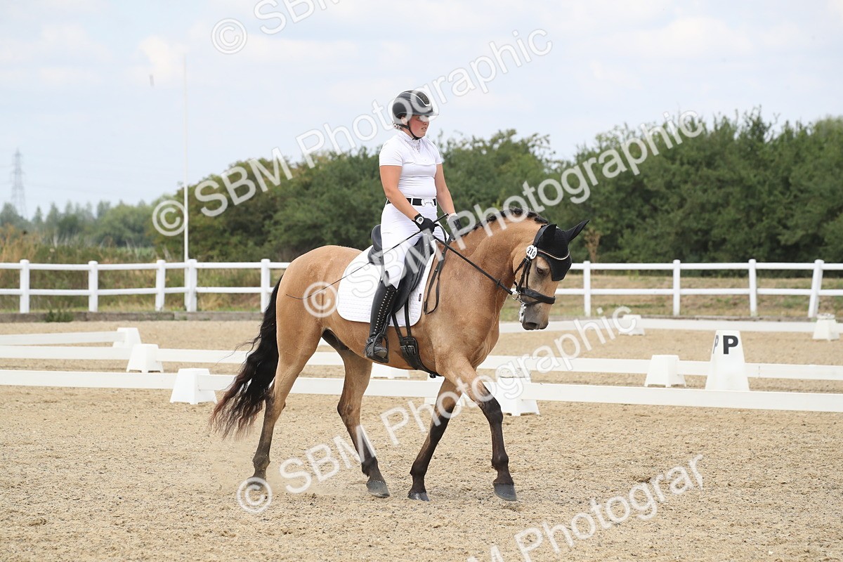 SBM_008952 - Novice 5 - 13.29-14.18