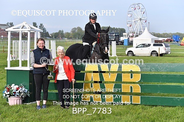 BPP_7783 - CLASS 6 Nisbets Fresh From The Farm & The Golf Inn 1.00m Amateur Championship