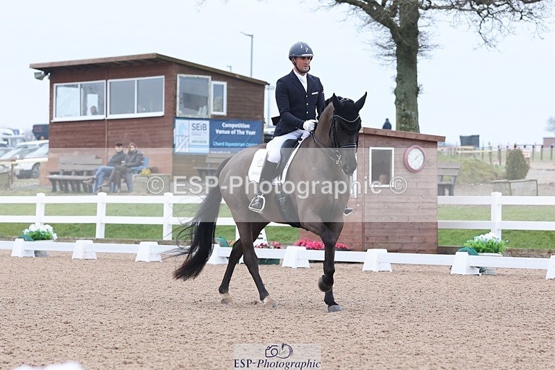 250216-133122-05862 - 127-Jezz.Palmer-Toddington.Debut