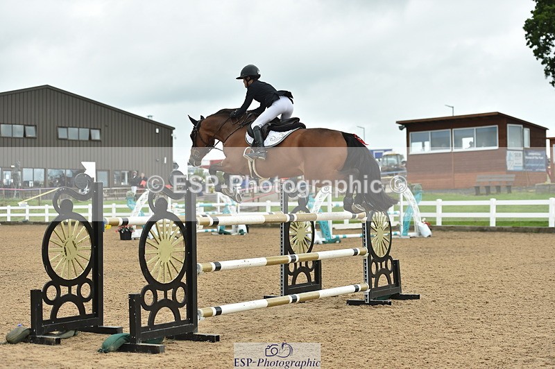 230723A-110806-11175 - Cls 32, 6 Yr Olds 1.20m