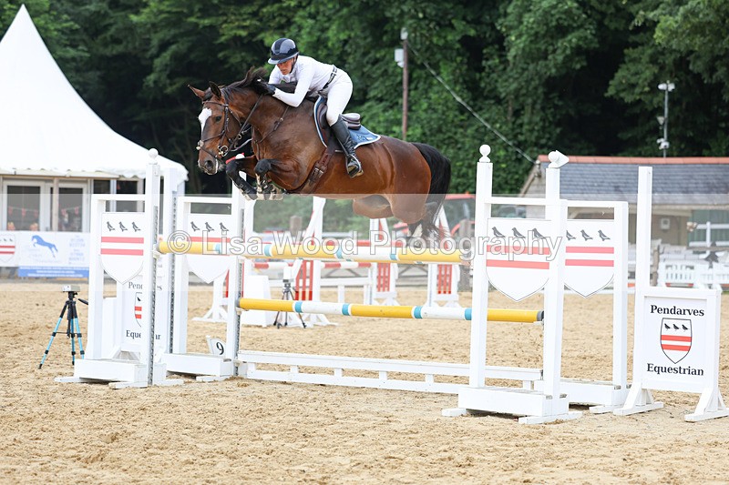 3E7A6605 - Class 9: Senior 1.15m Open