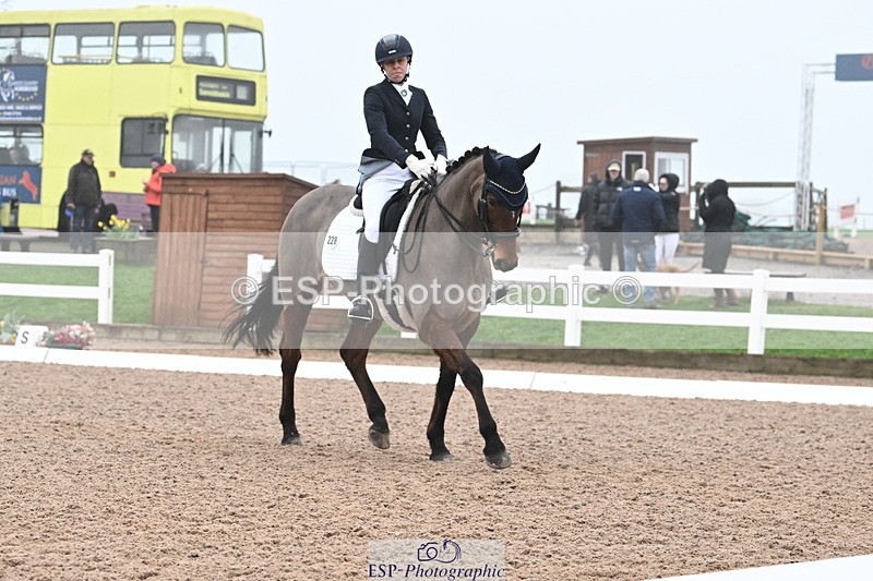 240217A-115554-02470 - 228-Abby.Bannell-Royal.Dalliance