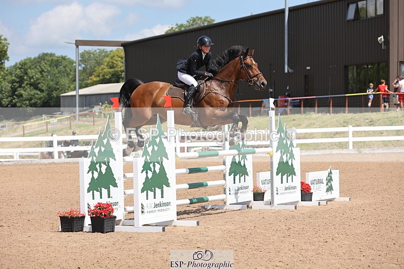 240718A-124418-05207 - Cls 9, 1 Star Bronze Tour 1.10m