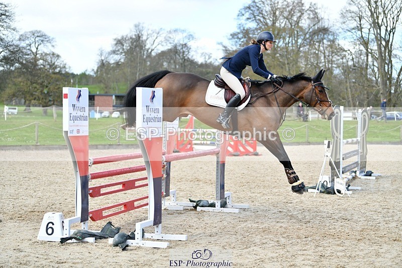 240324-123308-02583 - Cls 9 Snr 1.05m Open