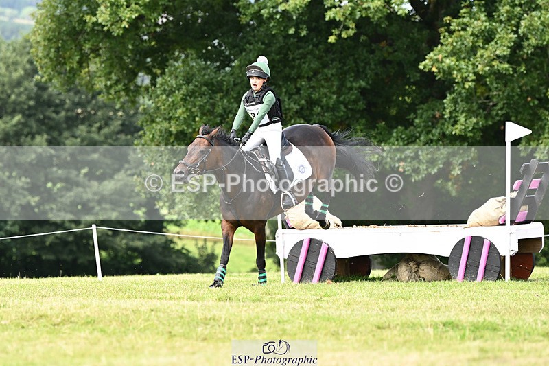 240825X-104732-31182 - 70cm XC 10.00 to 11.00